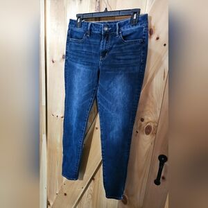 American Eagle size 8